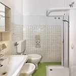 Отель Stella Del Mare 2*