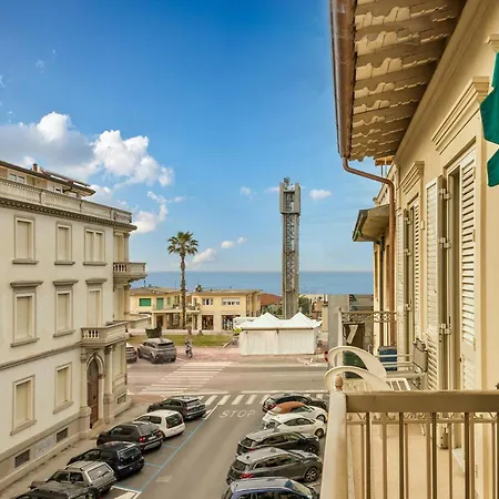 Stella Del Mare Szálloda Viareggio