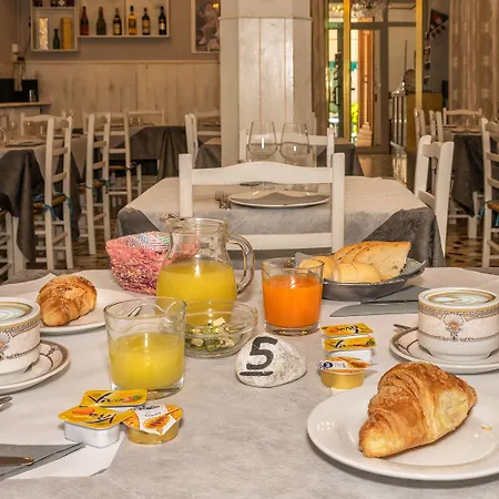 Hotel Stella Del Mare 2*